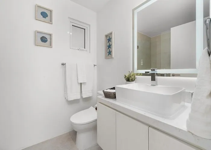 Great Location 3br Walk To & Downtown Apartamento